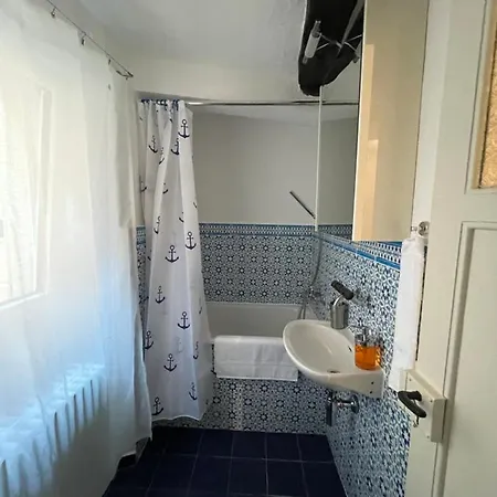 Tipica Casa Ticinese A Carona