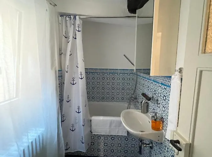 Tipica Casa Ticinese A Carona